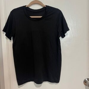 Lululemon Breeze By Short Sleeve - Black - 8